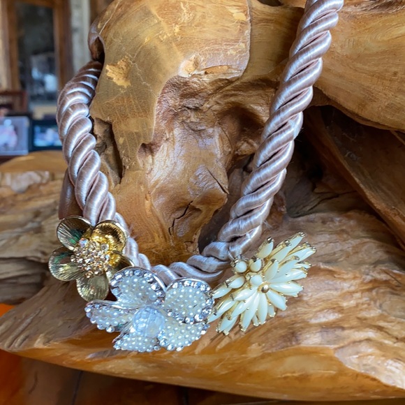 Anthropologie Accessories - Statement necklace